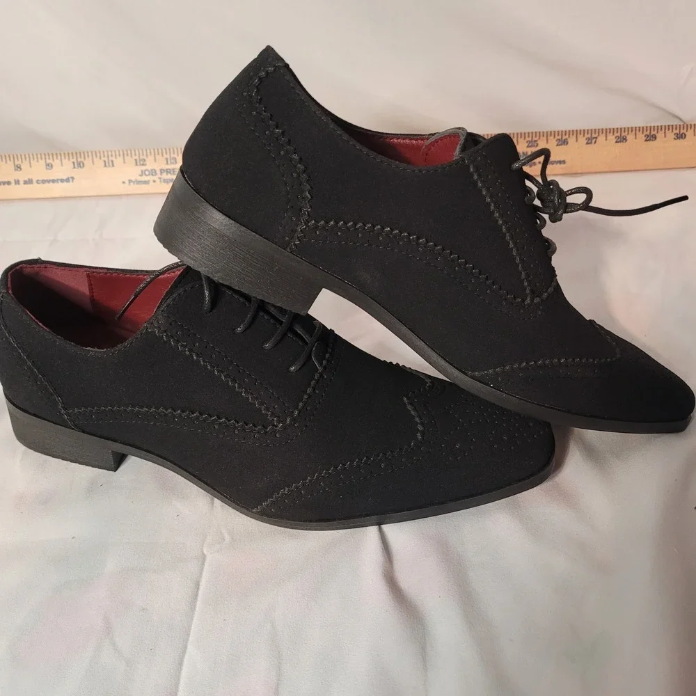 N/A sleek black